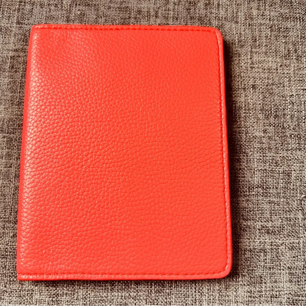 NWT Vera Bradley Cayenne Faux Leather Passport Cover.  Coral with tulip lining.